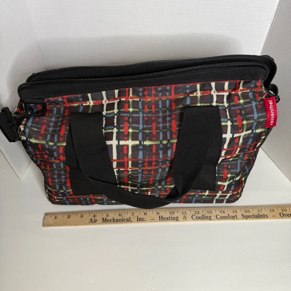 Reisenthel Red/Black Checkered Travel Bag